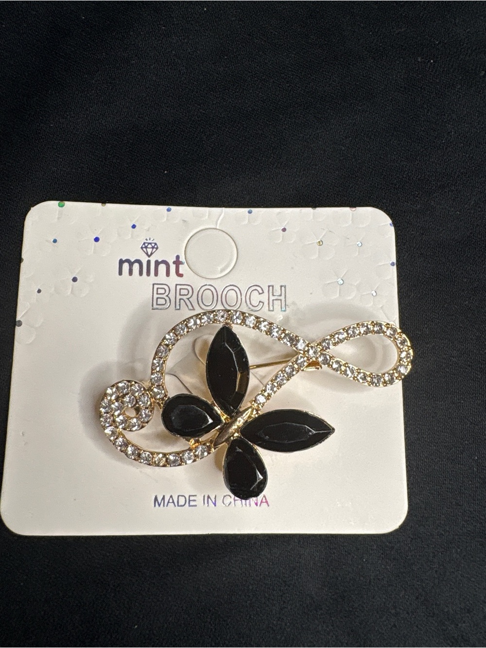 ✨ Gorgeous Gold & Black Rhinestone Butterfly Infinity Brooch ✨
